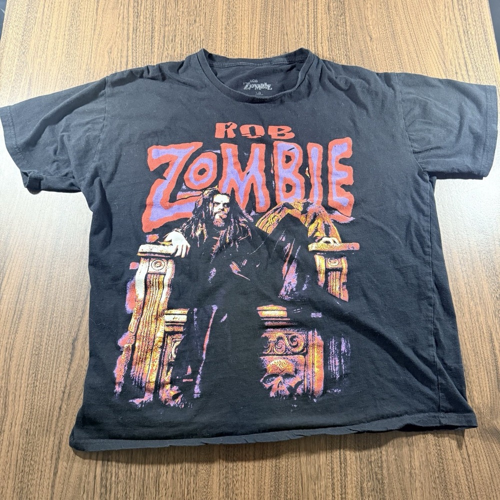 Rob Zombie Women's Black Graphic Print T-Shirt Large